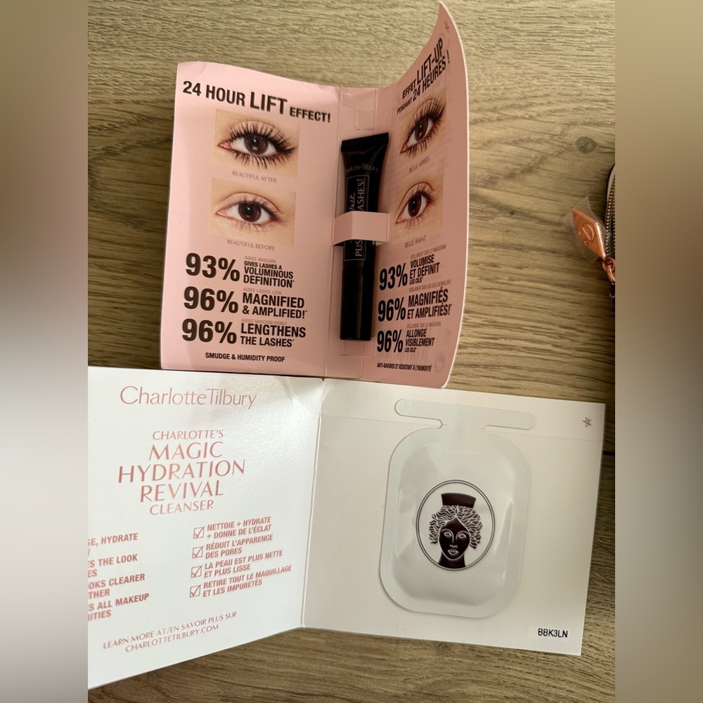 SALE🔥Charlotte tilbury large bag "darling get your glow on" + 2 SAMPLES - Picture 5 of 6